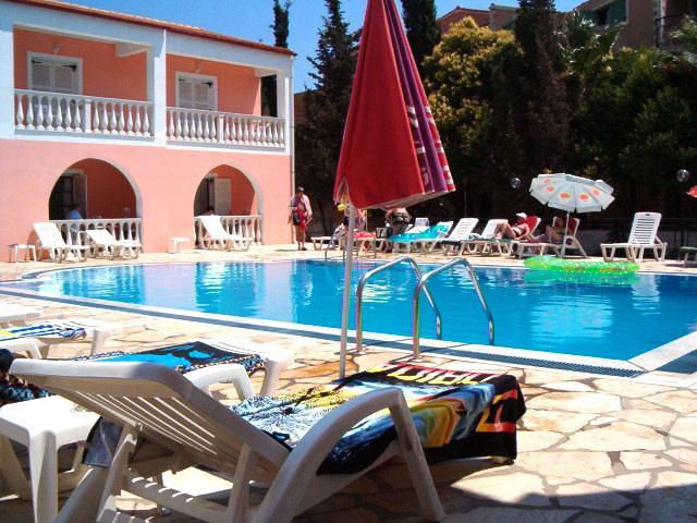 Donna Amalia Apartments Kassiopi Dış mekan fotoğraf